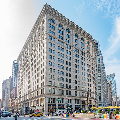 Fifth Avenue Hotel — today