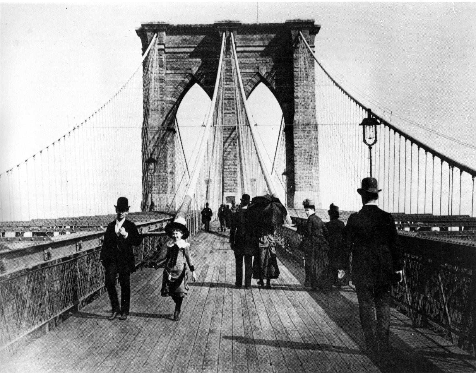 Brooklyn Bridge — historical photo